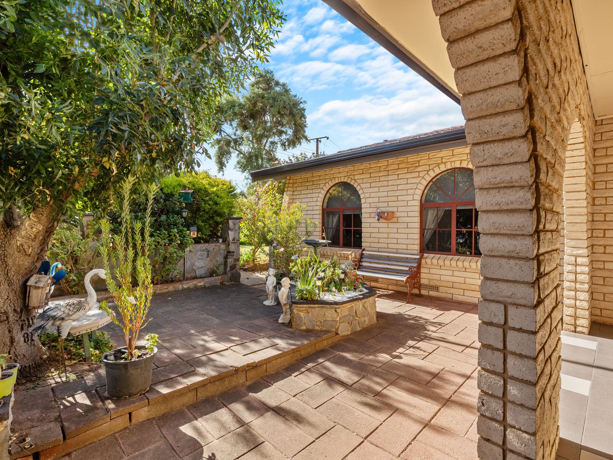 3 Atkins Crescent, Morphett Vale SA 5162, Morphett Vale - Thumbnail 2