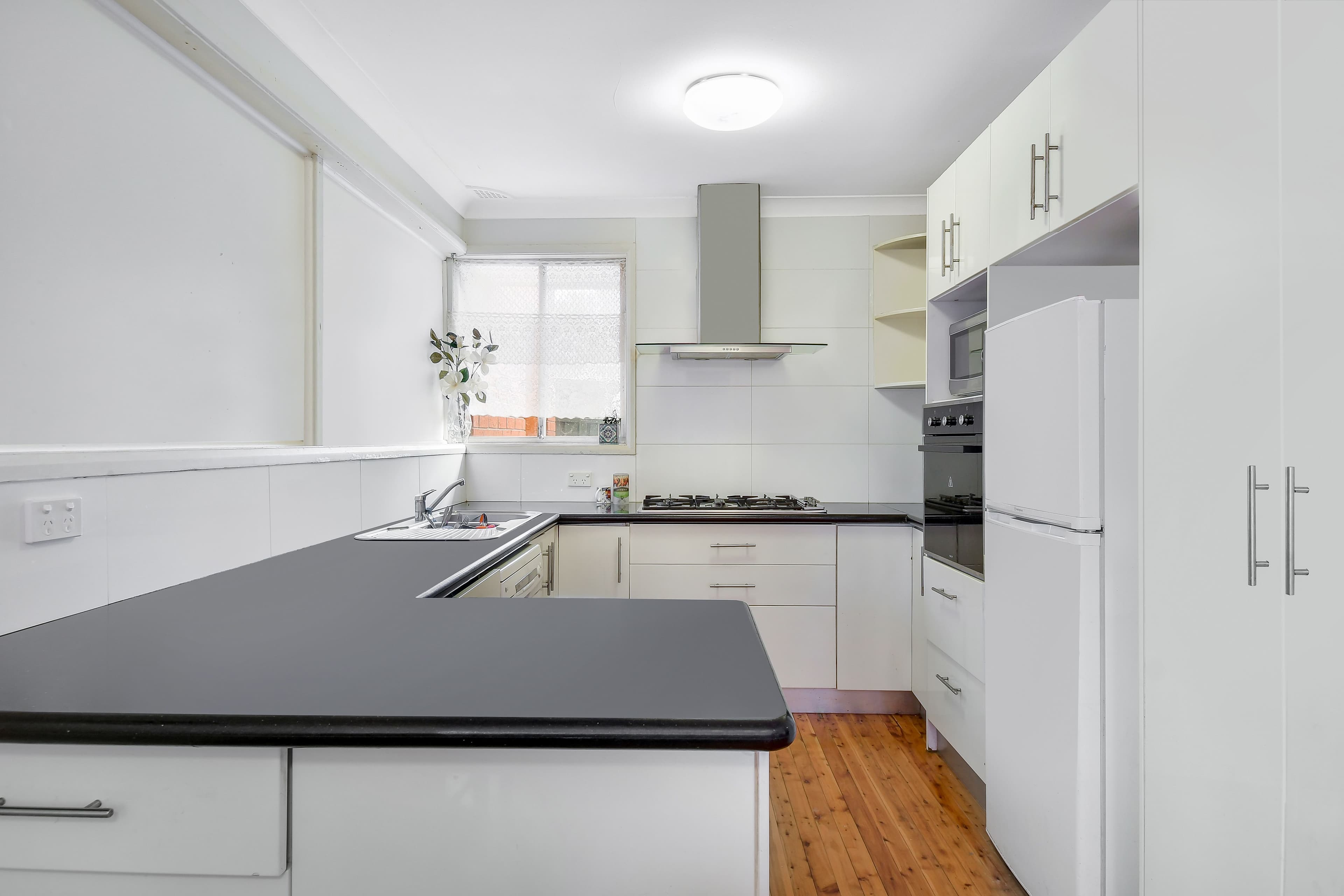32 & 32a Lawson Street, Campbelltown NSW 2560, Campbelltown - Thumbnail 4