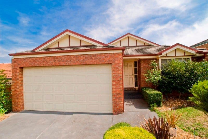 8  MAYFAIR Court, CHIRNSIDE PARK VIC 3116, Chirnside Park - Image 1