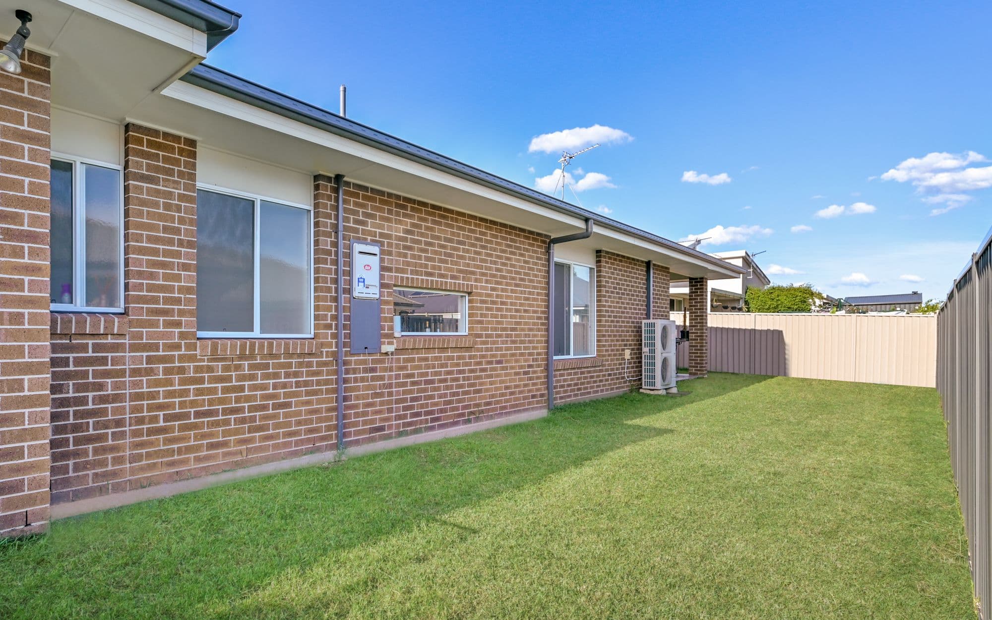 26 Plymouth Boulevard, Spring Farm NSW 2570, Spring Farm - Thumbnail 3