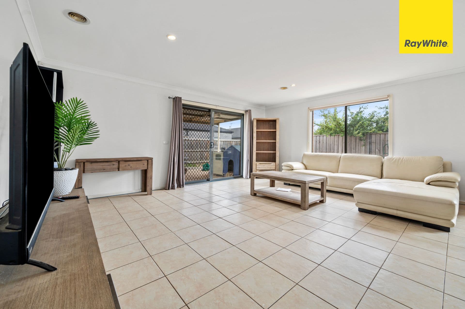 68 Saltbush Crescent, Brookfield VIC 3338, Brookfield - Thumbnail 7