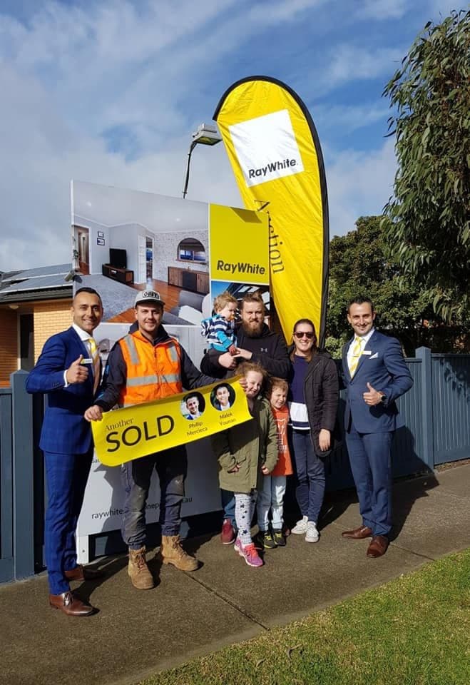 18 Snaefell Crescent, Gladstone Park VIC 3043, Gladstone Park - Thumbnail 2