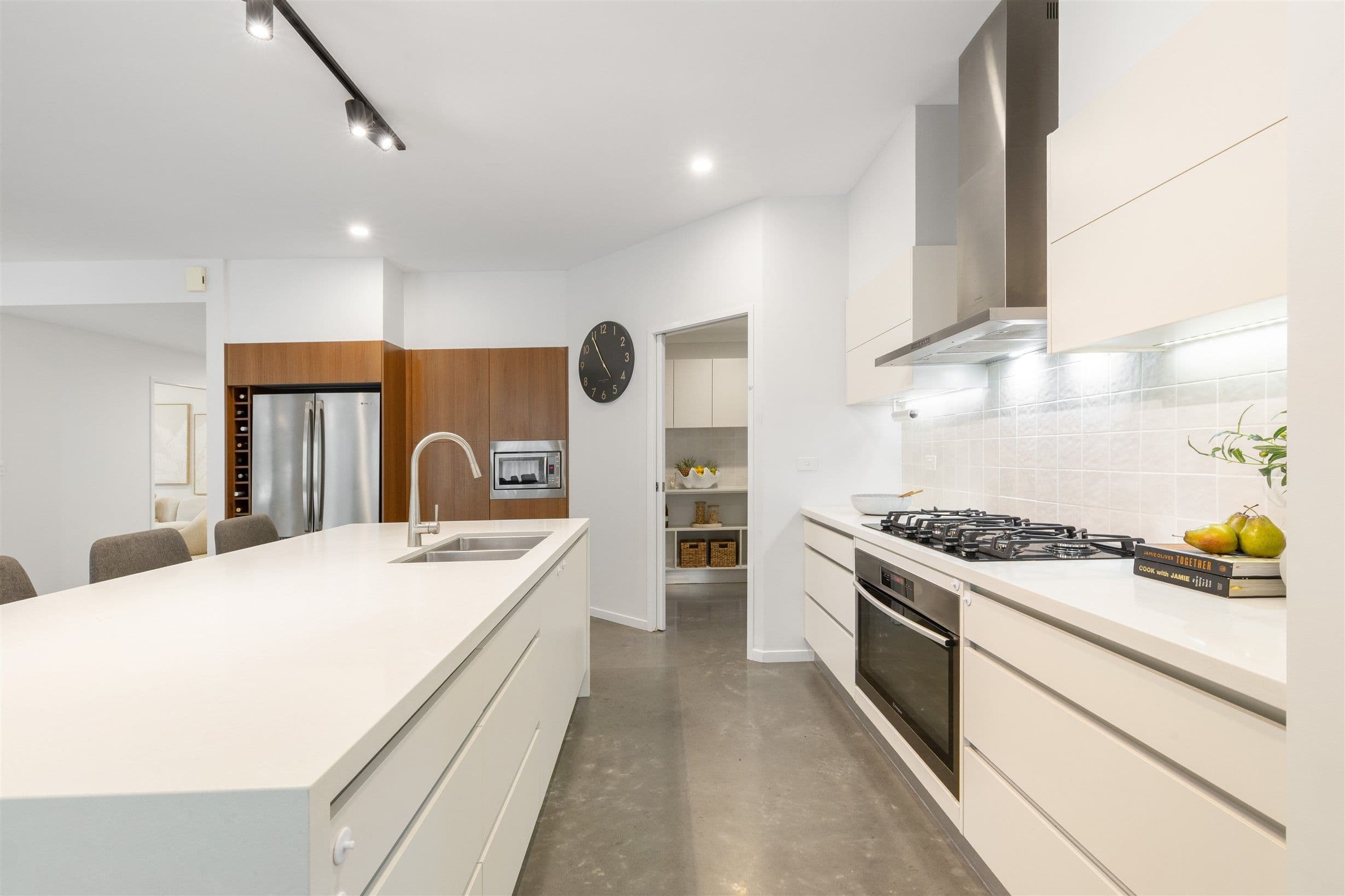 25 Harrier Place, Upper Kedron QLD 4055, Upper Kedron - Thumbnail 4