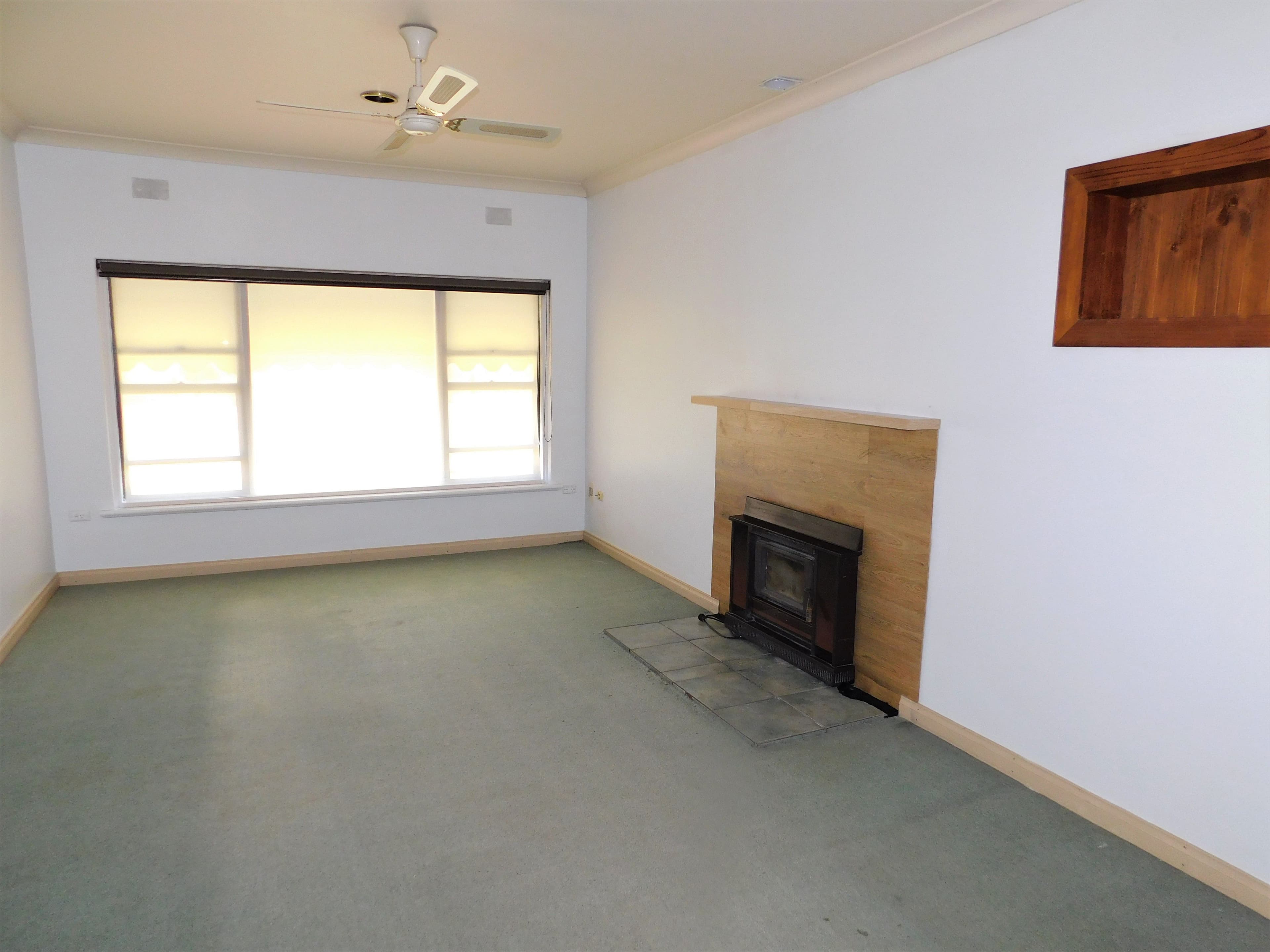 70 Milne Street, Bordertown SA 5268, Bordertown - Thumbnail 3