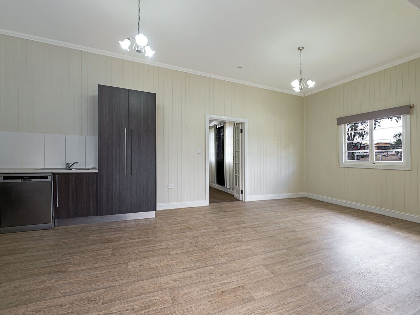 6 Leslie Street, Warwick - Thumbnail 8