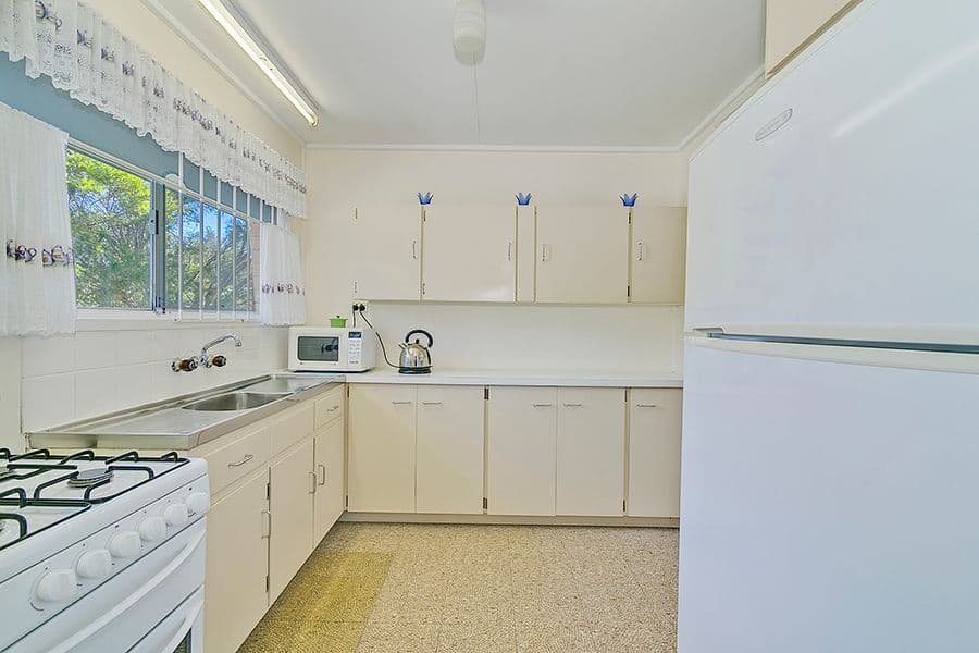 8 Bramston Street, Woodridge QLD 4114, Woodridge - Thumbnail 4