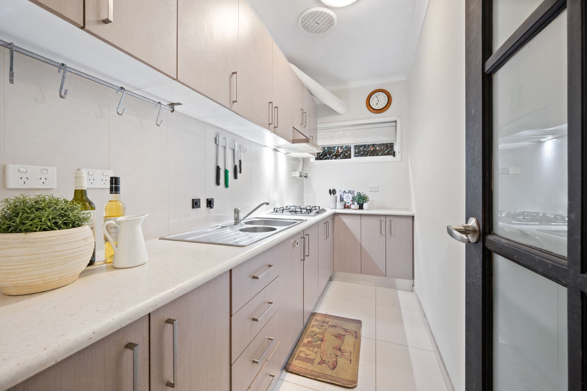 8 Padova Drive, Greenvale VIC 3059, Greenvale - Thumbnail 4
