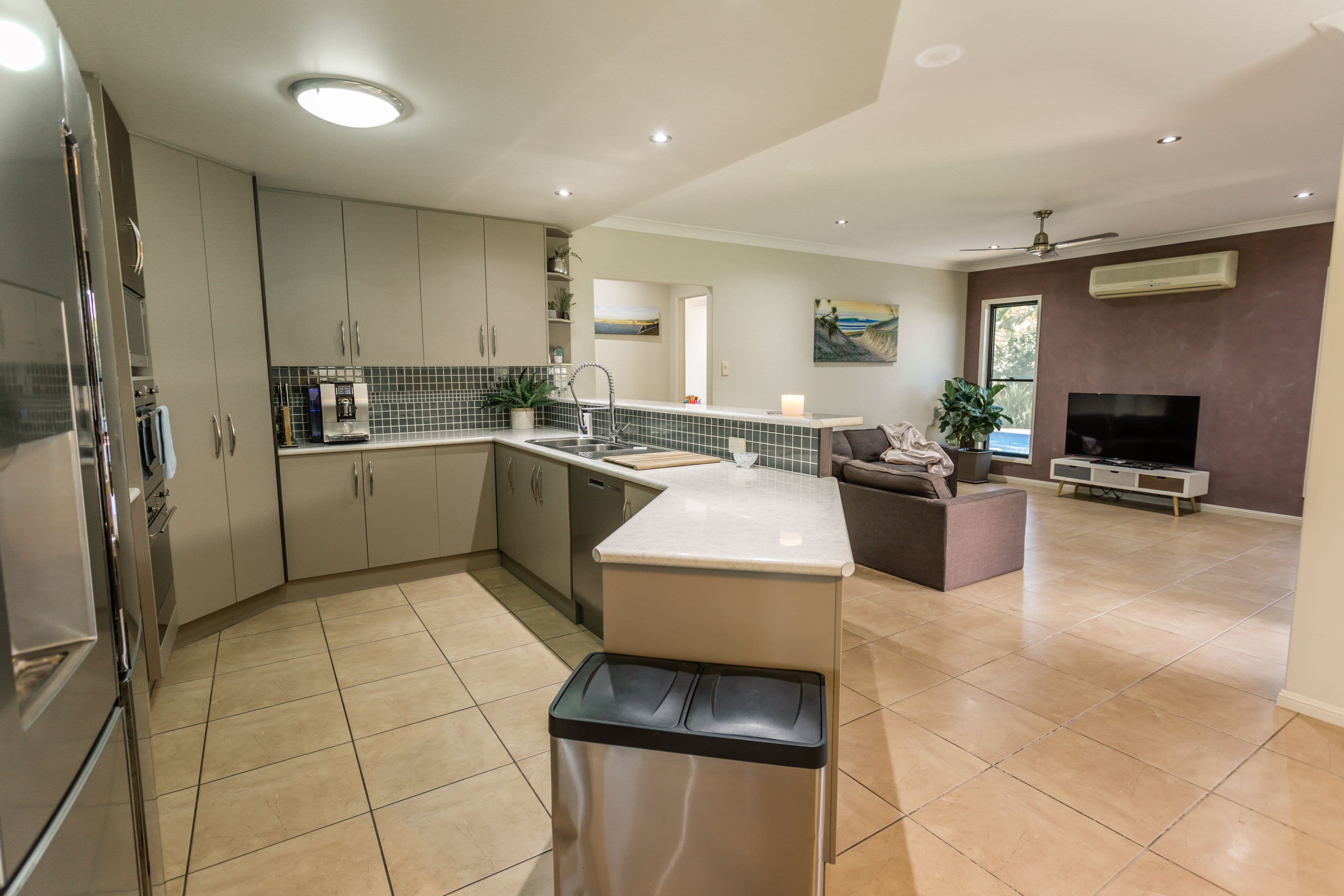 32 Callaghan Street, Emerald QLD 4720, Emerald - Thumbnail 5