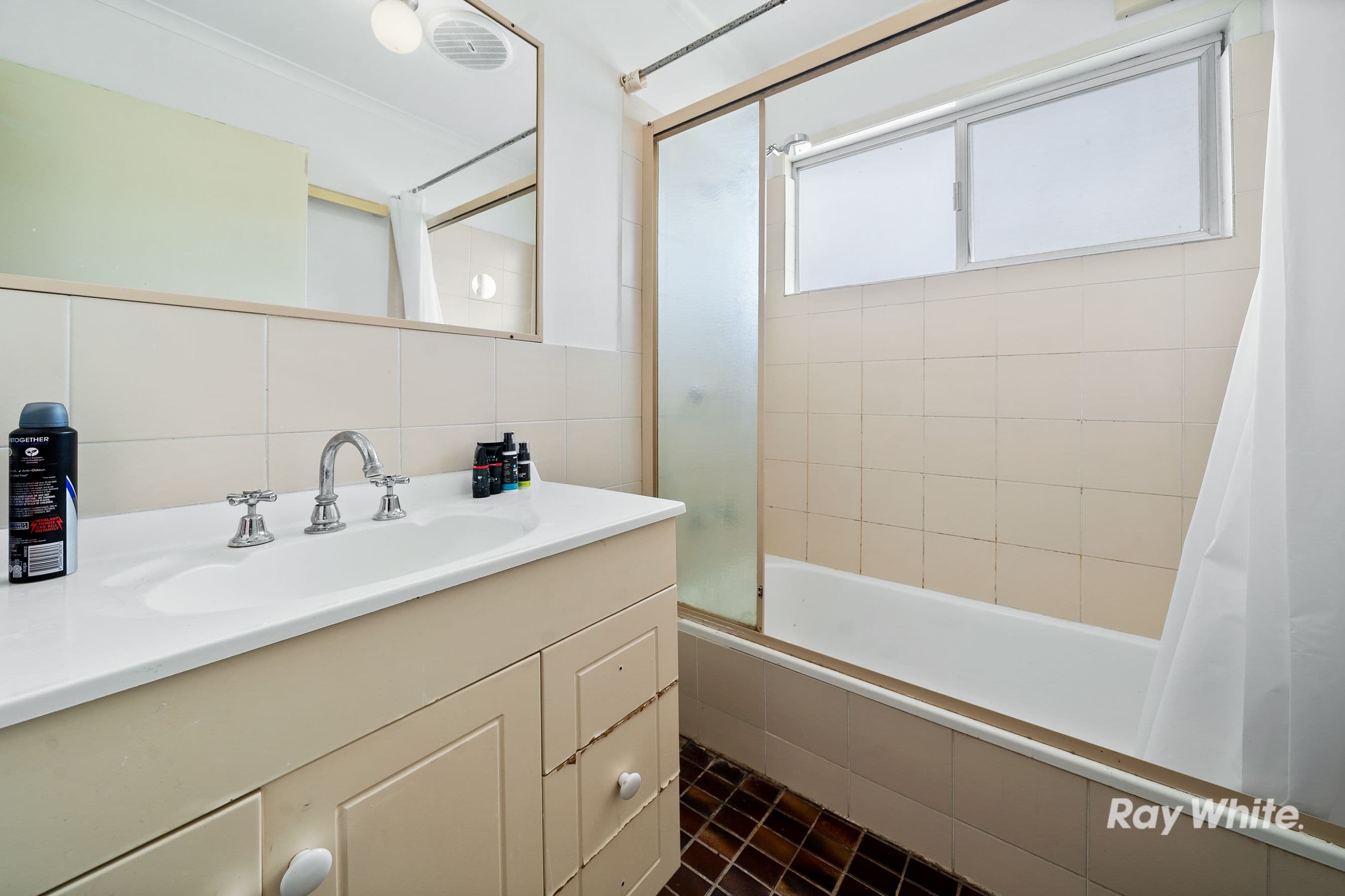26 Canterbury Lane, Bethania QLD 4205, Bethania - Thumbnail 7