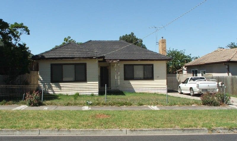 55 Alexander Avenue, THOMASTOWN VIC 3074, Thomastown - Thumbnail 2