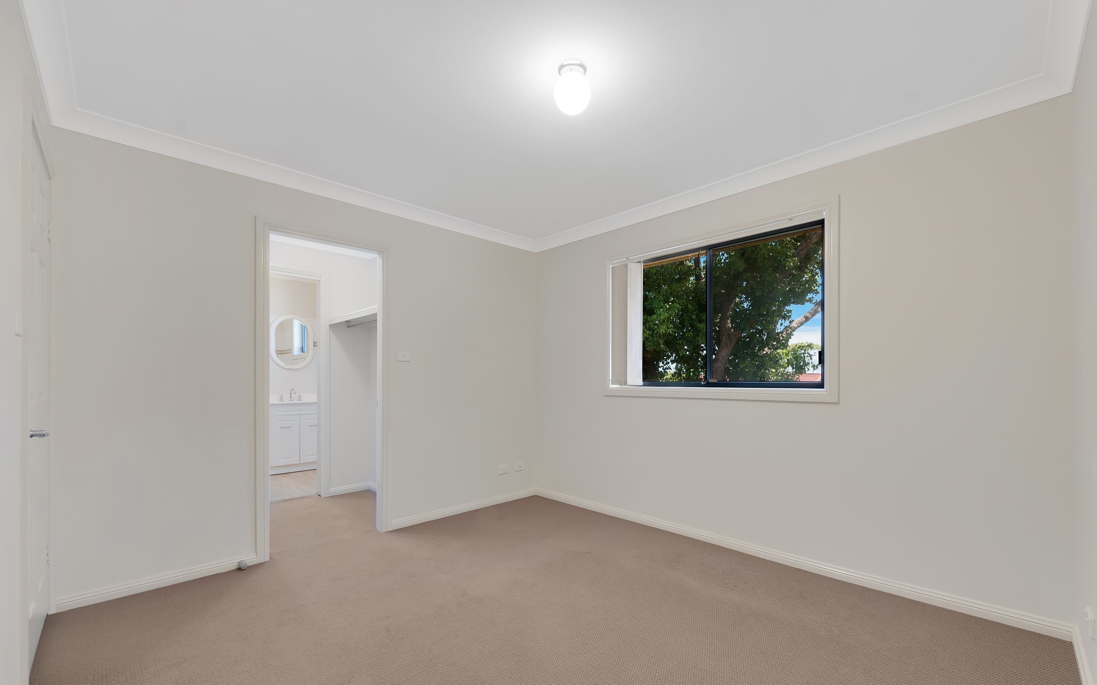 67 Canterbury Road, Glenfield NSW 2167, Glenfield - Thumbnail 7