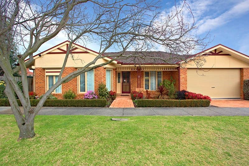 8 Leith Road, MACLEOD VIC 3085, Macleod - Image 1