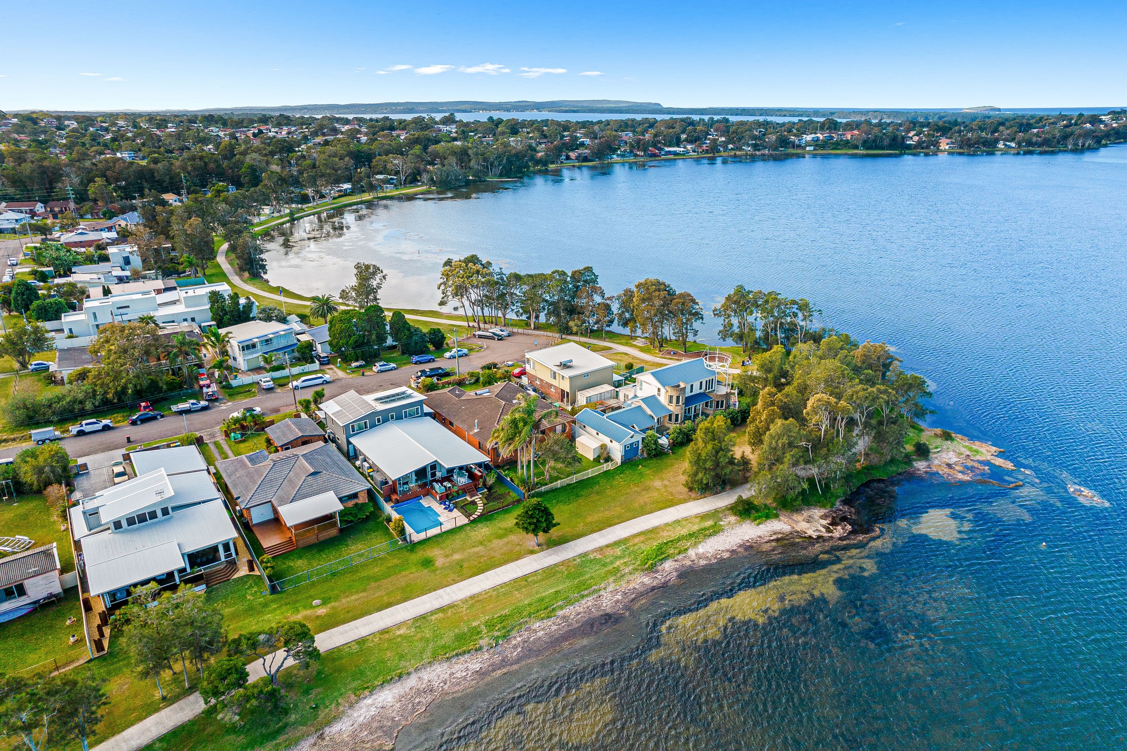 8 Buff Point Avenue, Buff Point NSW 2262, Buff Point - Thumbnail 2