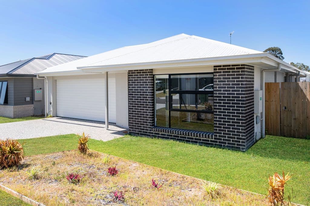 32 Oak Street, Pimpama QLD 4209, Pimpama - Image 1