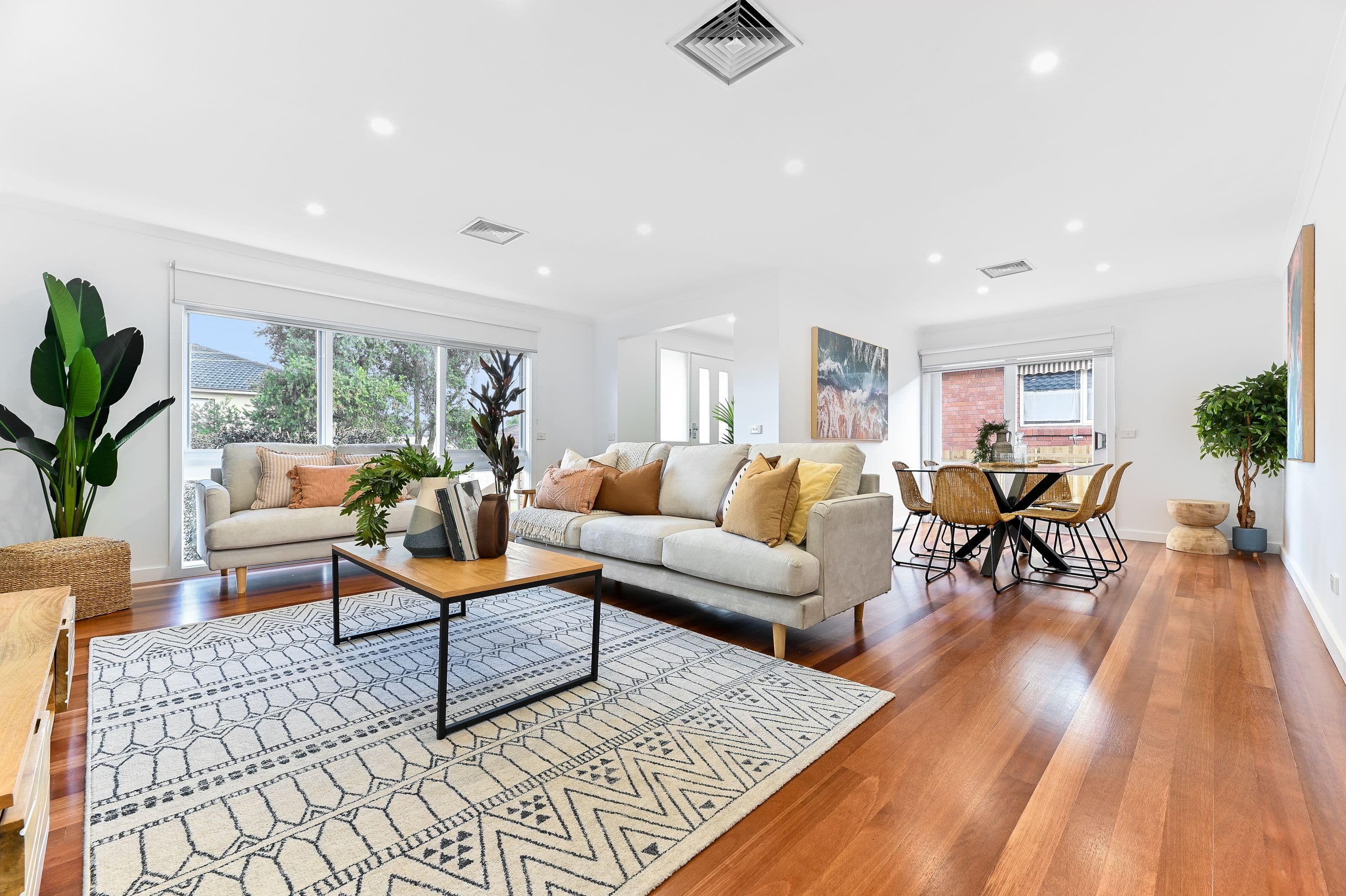9 Beacon Street, Vermont South VIC 3133, Vermont South - Thumbnail 2