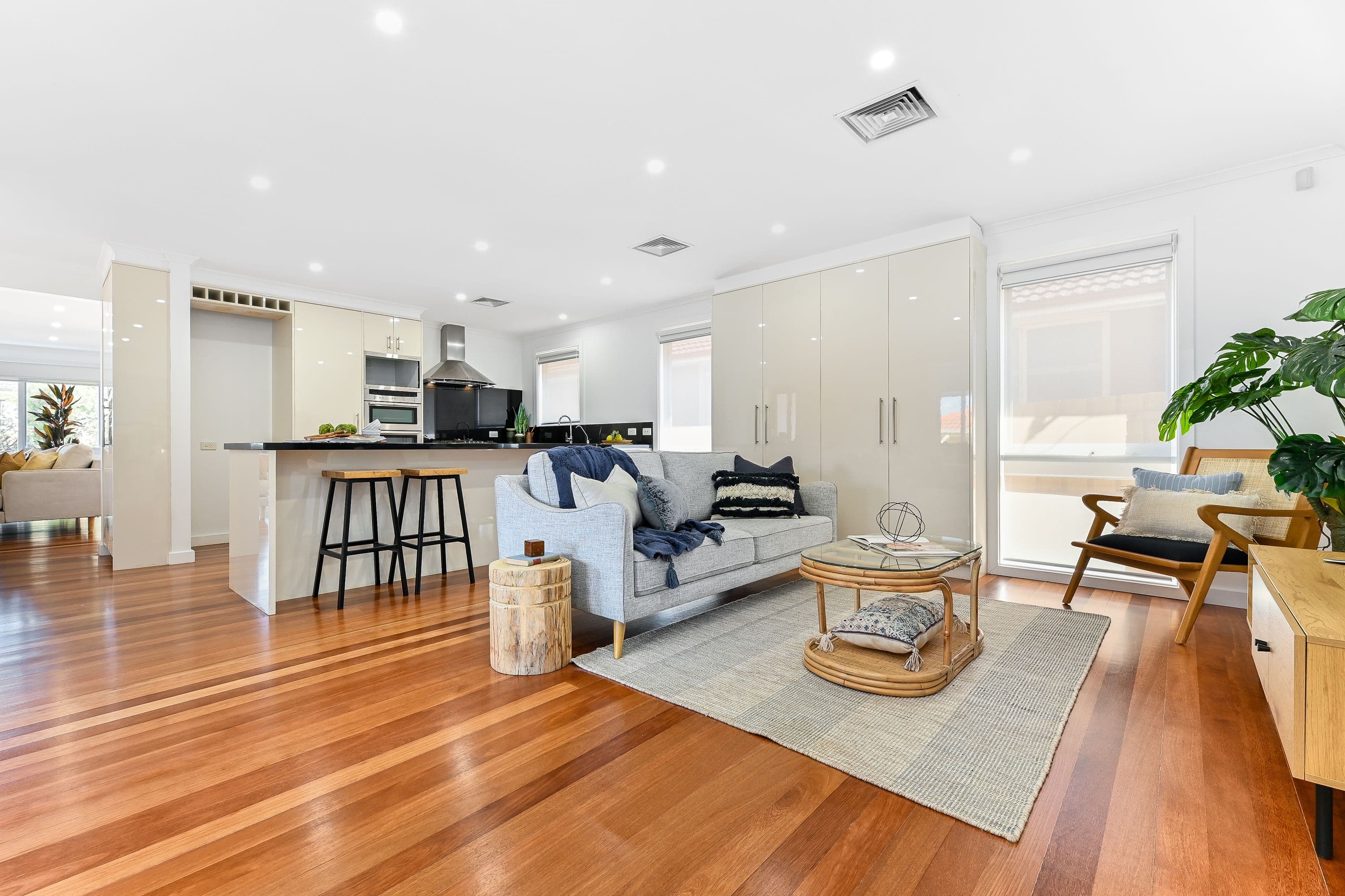 9 Beacon Street, Vermont South VIC 3133, Vermont South - Thumbnail 4