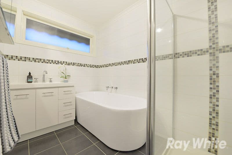 11 Cockerell Street, FERNTREE GULLY VIC 3156, Ferntree Gully - Thumbnail 5