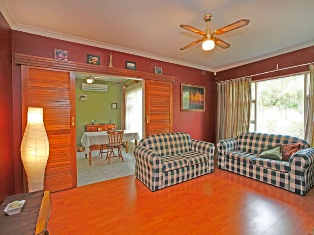 32 Meadowvale Road, MODBURY SA 5092, Modbury - Thumbnail 2