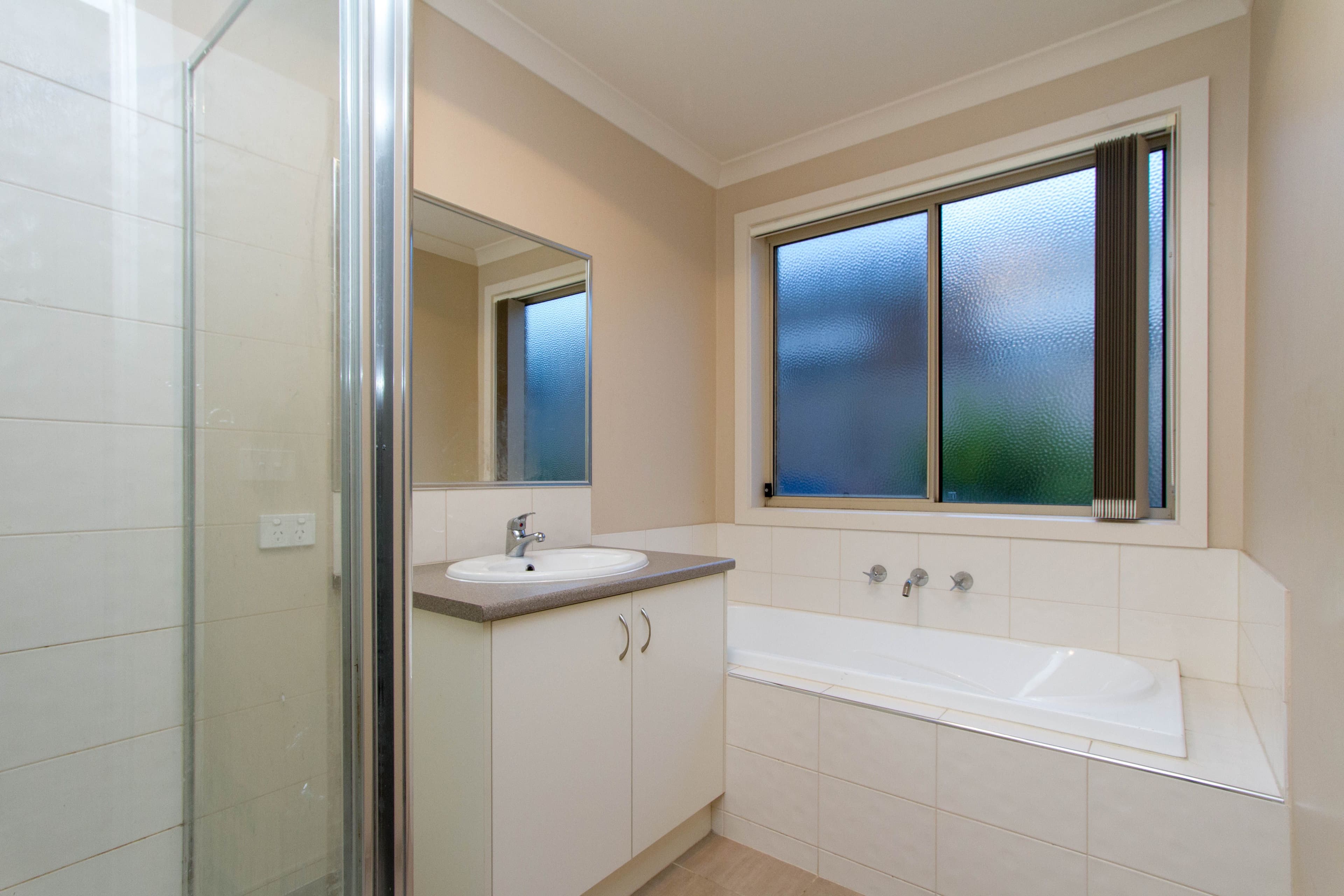 14 Villella Drive, Pakenham VIC 3810, Pakenham - Thumbnail 6