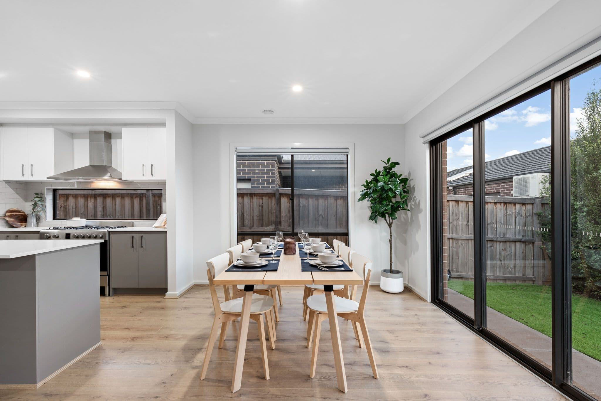 6 Waugh Street, Rockbank VIC 3335, Rockbank - Thumbnail 5