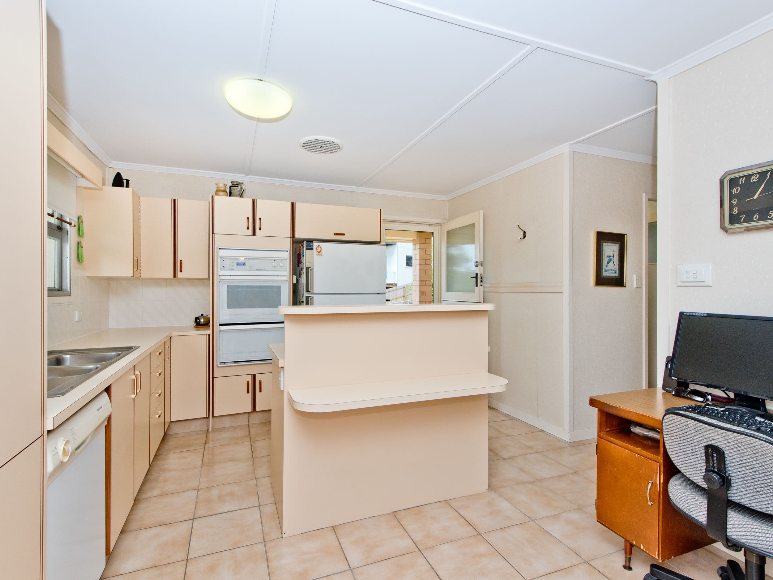 65 Normanton Street, Stafford Heights QLD 4053, Stafford Heights - Thumbnail 6