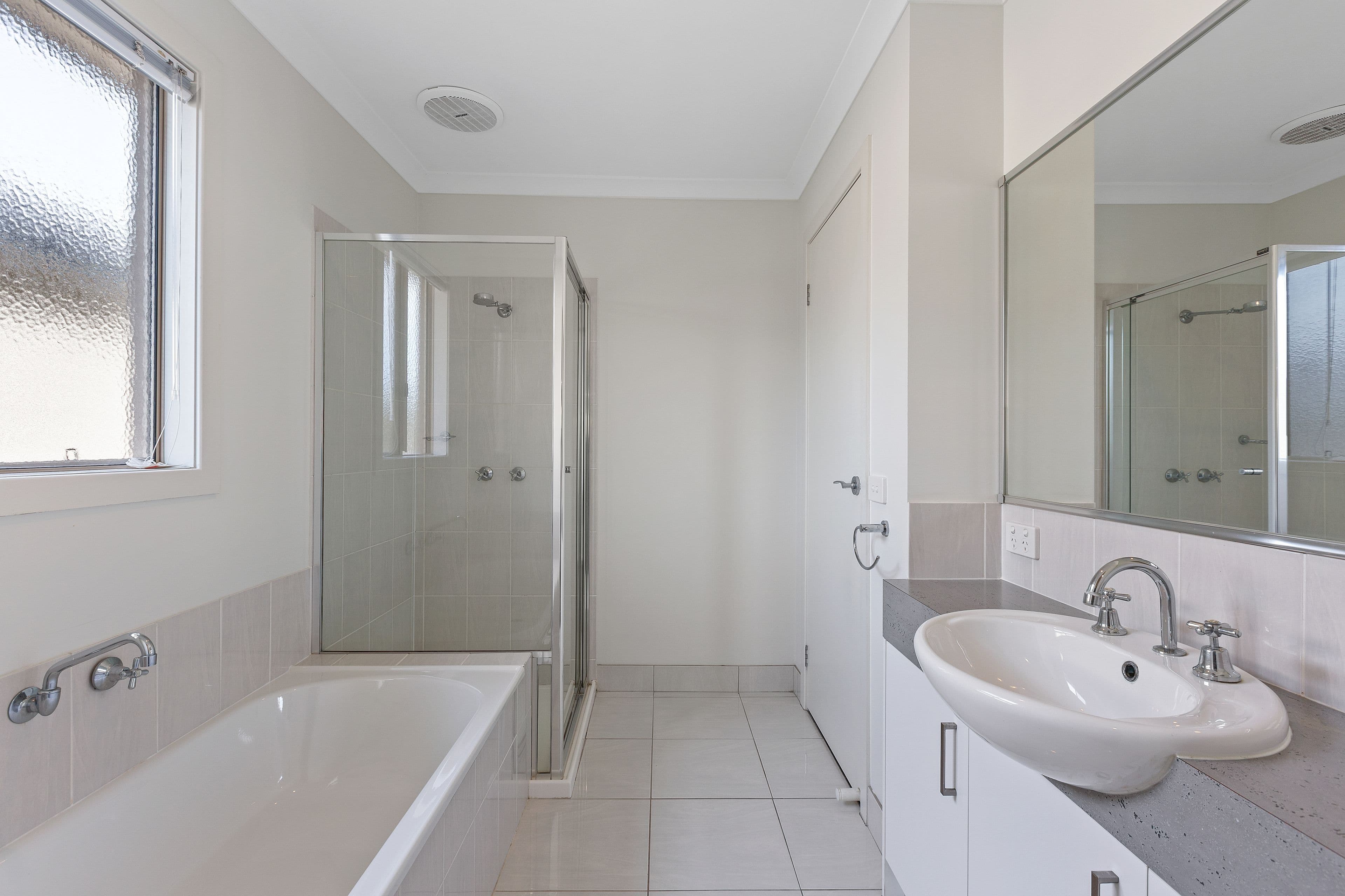 19 Robin Drive, Carrum Downs VIC 3201, Carrum Downs - Thumbnail 4