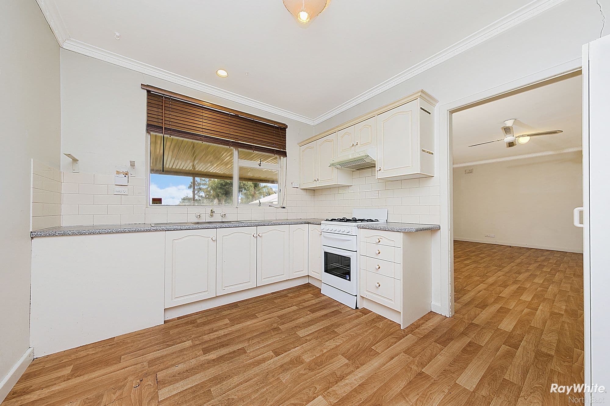 24 Canopus Avenue, Hope Valley SA 5090, Hope Valley - Thumbnail 3