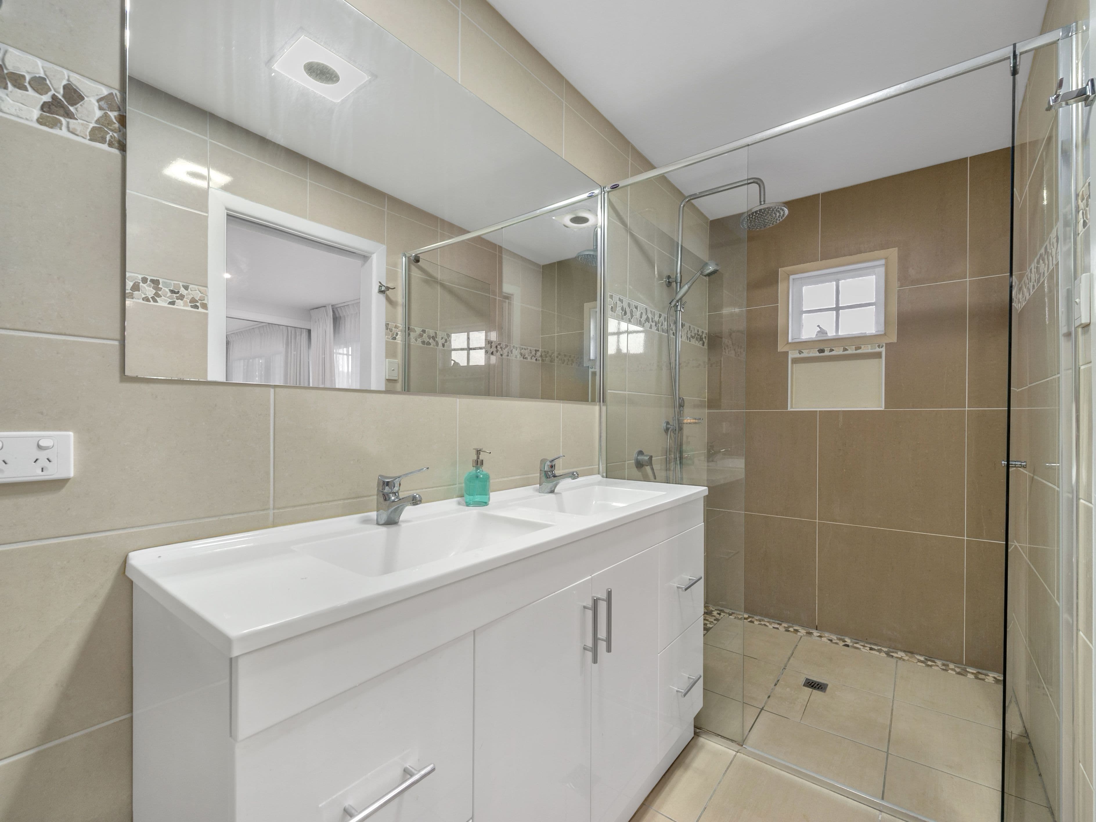 125 Pateena Street, Stafford QLD 4053, Stafford - Thumbnail 8
