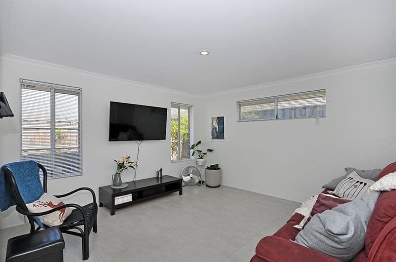 10 Emms Grn, Ellenbrook WA 6069, Ellenbrook - Thumbnail 7