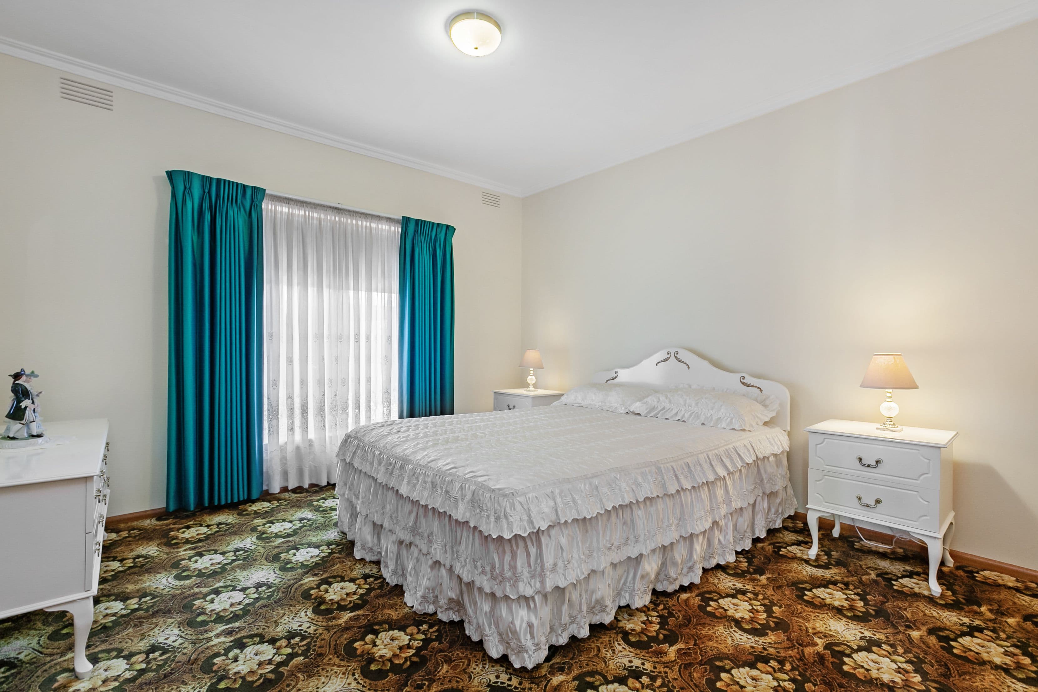 8 Manoel Avenue, Reservoir VIC 3073, Reservoir - Thumbnail 8