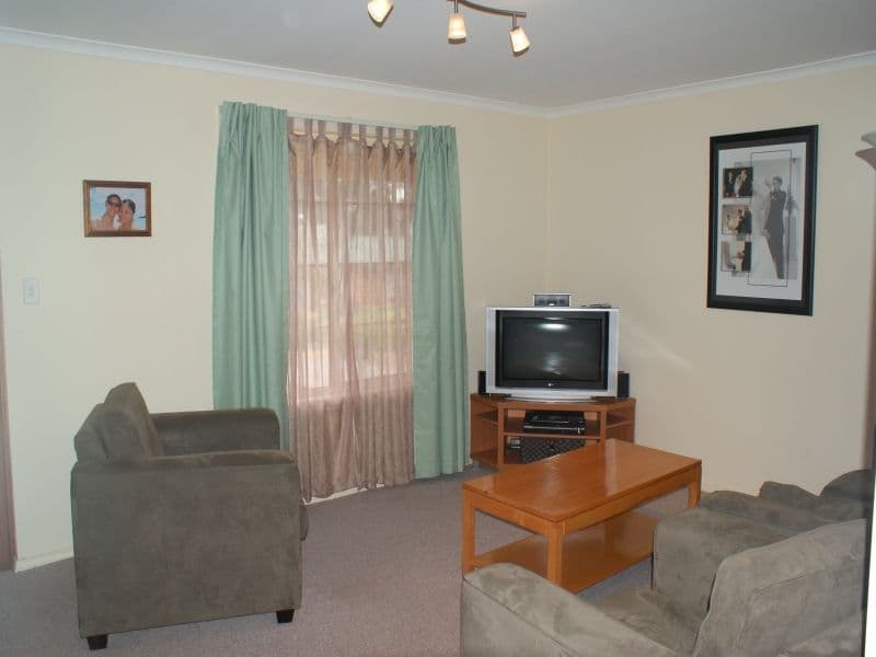 8a Silver Birch Drive, MURRAY BRIDGE SA 5253, Murray Bridge - Thumbnail 4