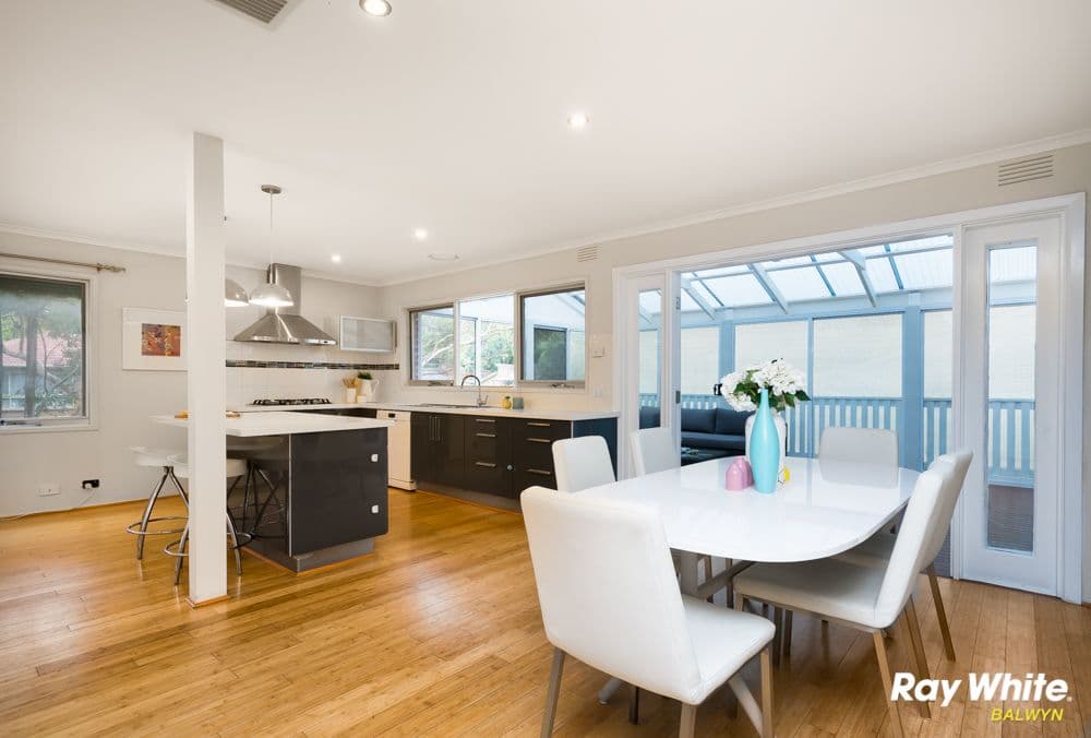 24 Long Valley Way, Doncaster East VIC 3109, Doncaster East - Thumbnail 5