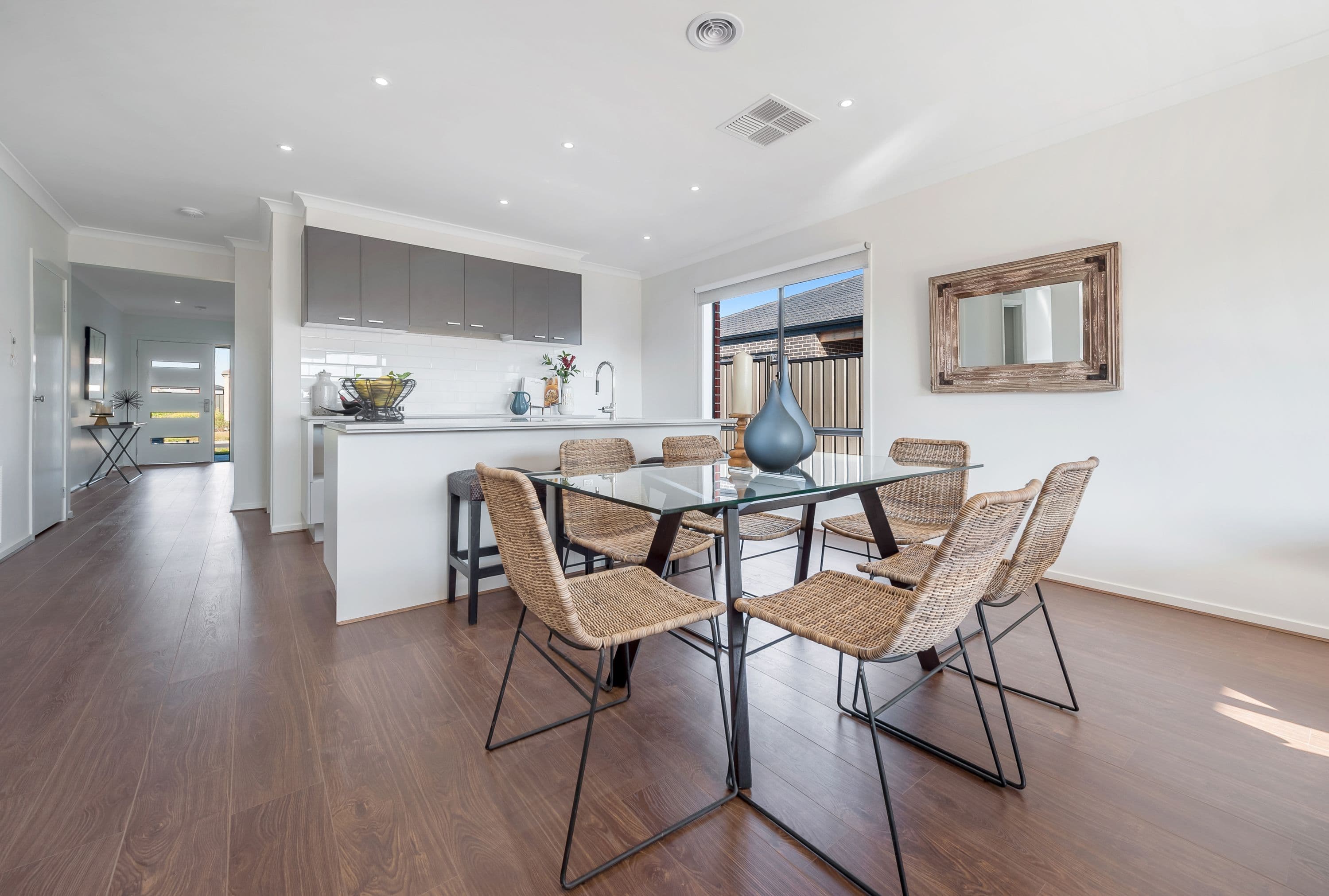 21 Lemon Myrtle Way, Craigieburn VIC 3064, Craigieburn - Thumbnail 3