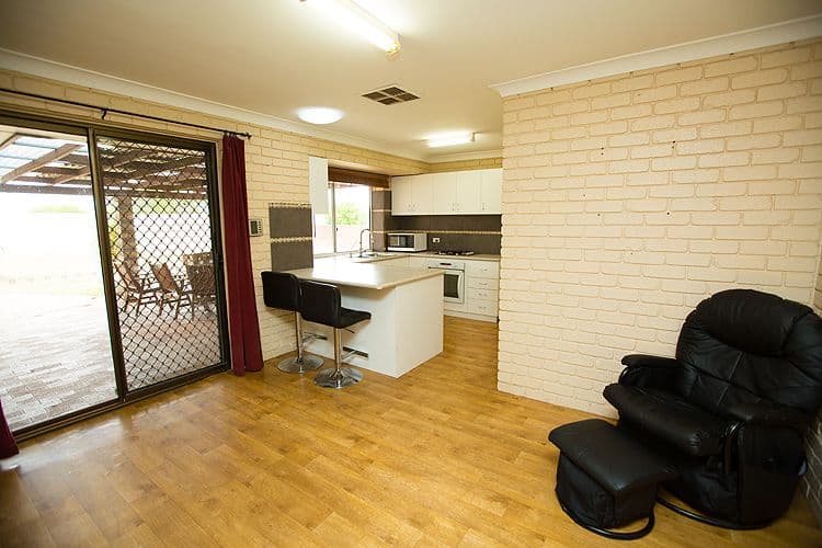 16 Jabiru Way, Waggrakine WA 6530, Waggrakine - Thumbnail 8