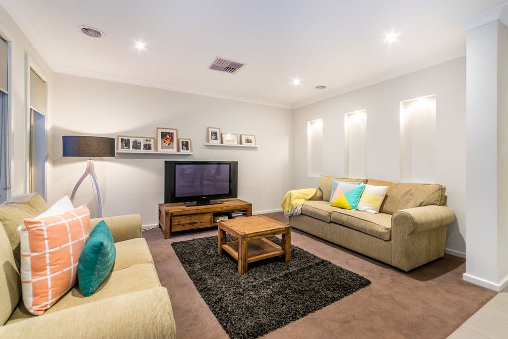 27 Panorama Drive, Melton West VIC 3337, Melton West - Thumbnail 7