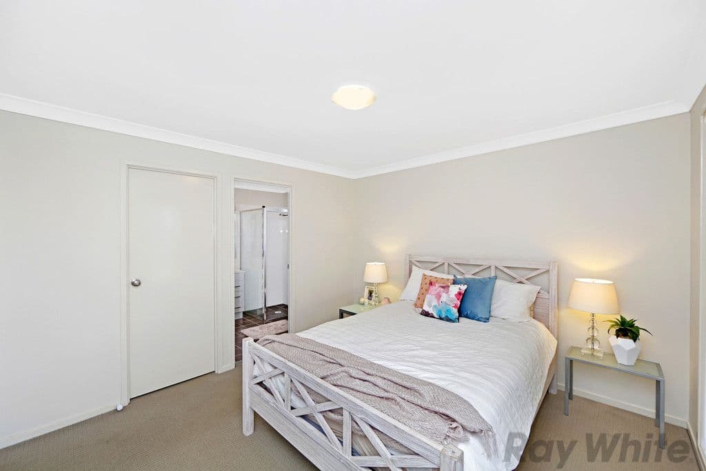 3 Poppy Road, Hamlyn Terrace - Thumbnail 2