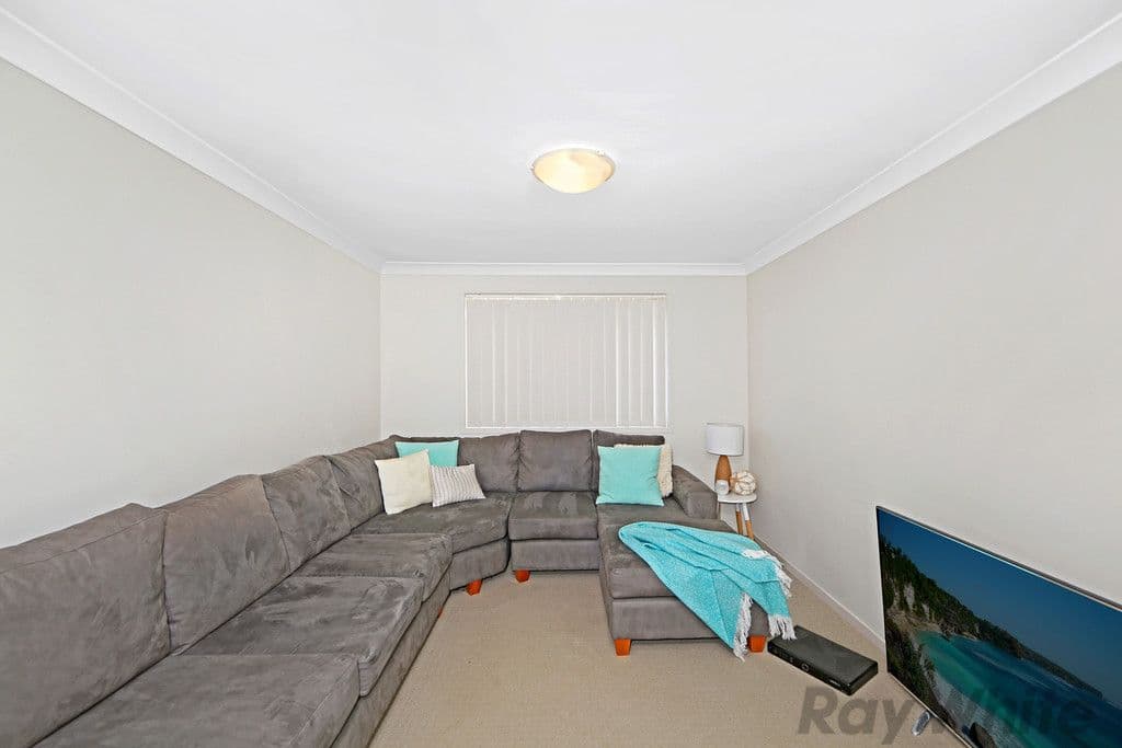 3 Poppy Road, Hamlyn Terrace - Thumbnail 7