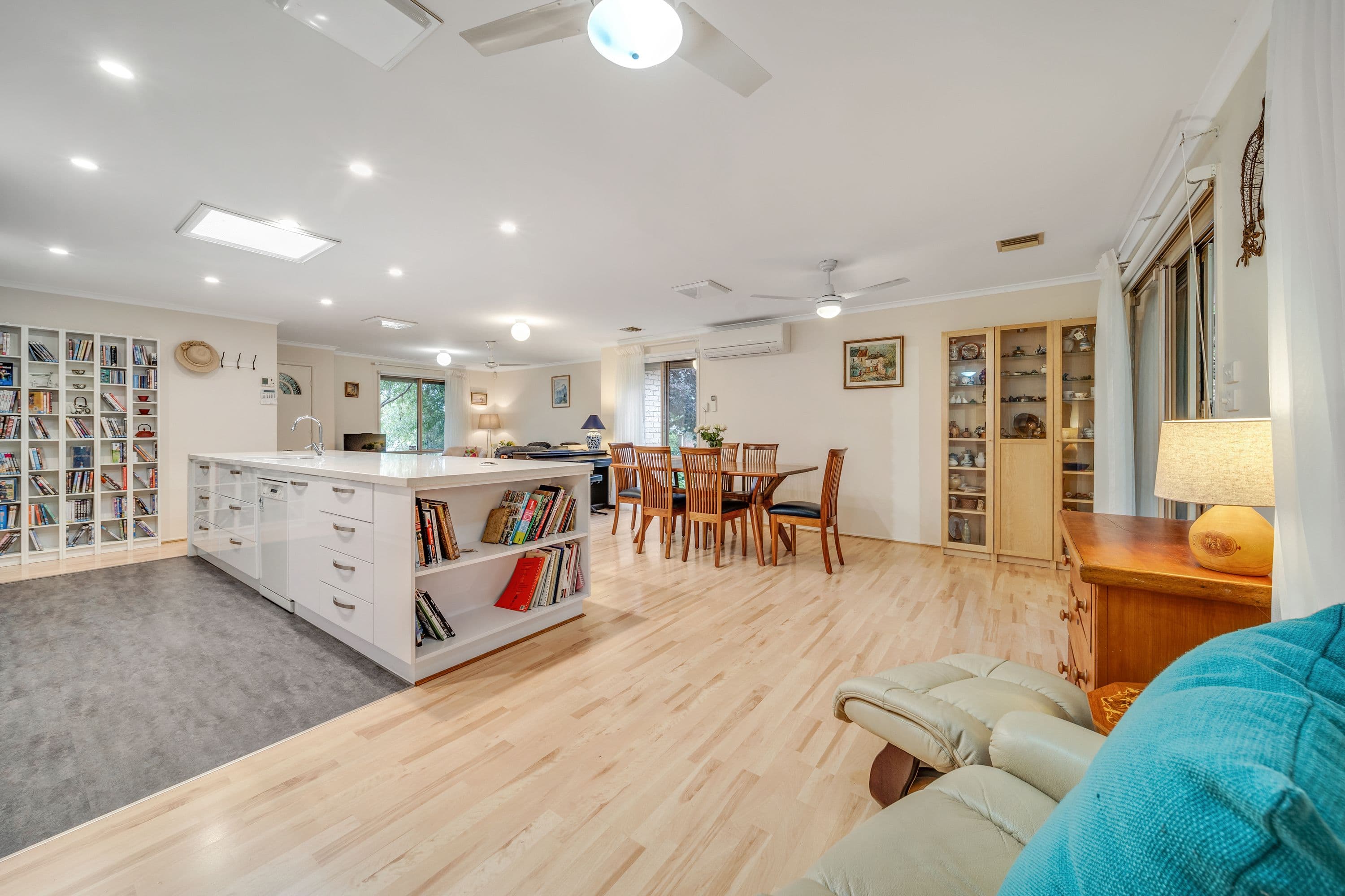 33 Thornhill Crescent, Dunlop ACT 2615, Dunlop - Thumbnail 3