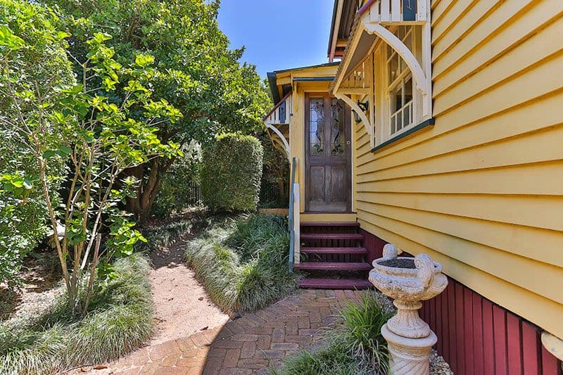 122a Stuart Street, MOUNT LOFTY QLD 4350, Mount Lofty - Thumbnail 2