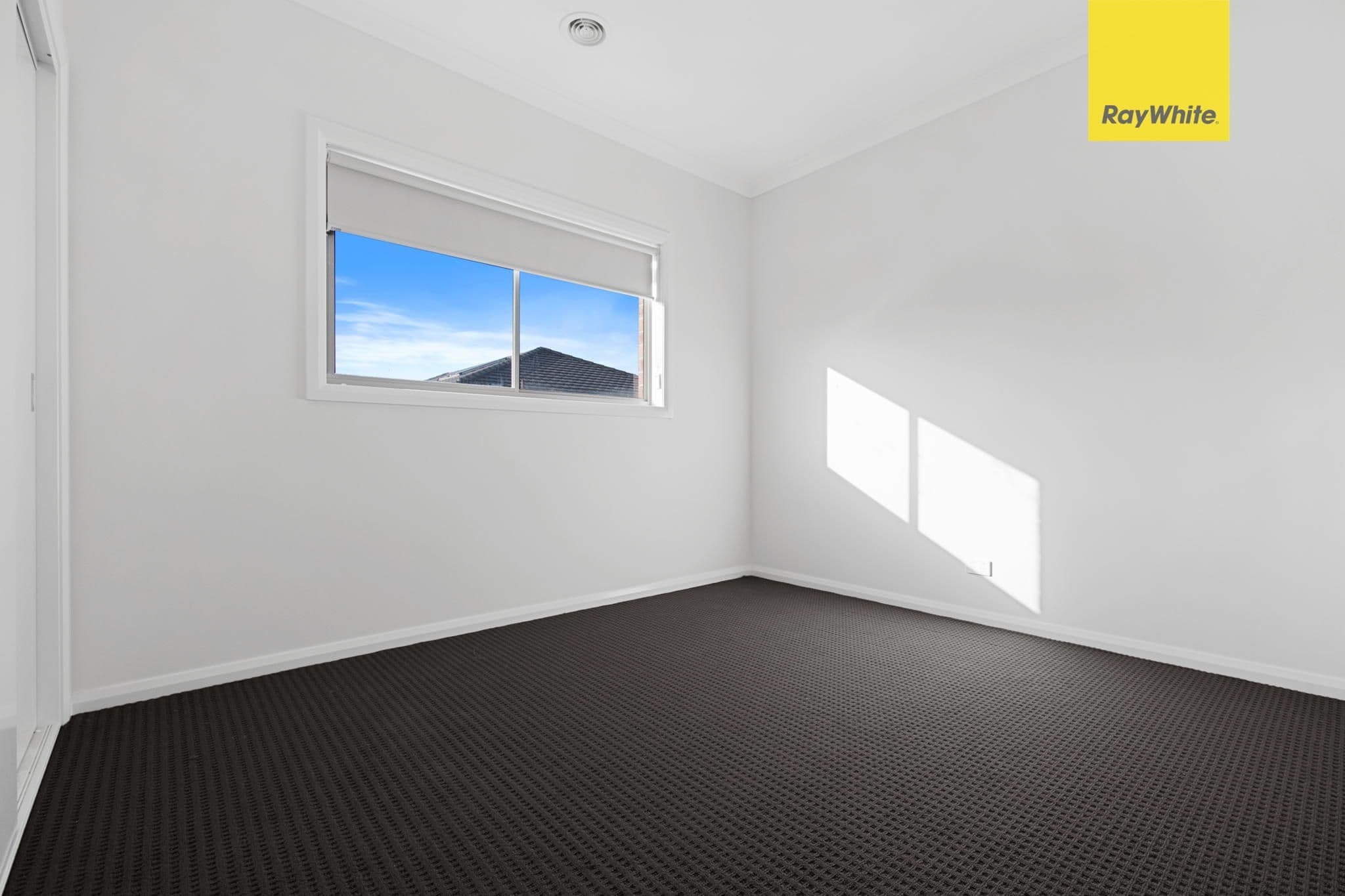 61 Hawkestone Street, Melton South VIC 3338, Melton South - Thumbnail 8
