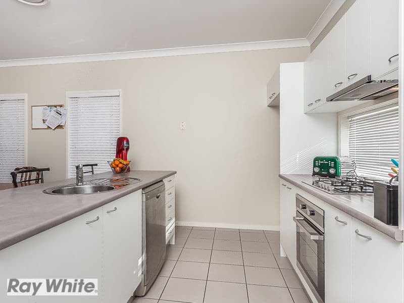 7 Dingo Street, NORTH LAKES QLD 4509, North Lakes - Thumbnail 2