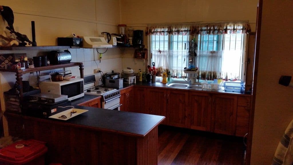 13 Casey Street, Leichhardt QLD 4305, Leichhardt - Thumbnail 2