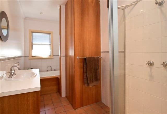 219 Rosanna Road, ROSANNA VIC 3084, Rosanna - Thumbnail 5