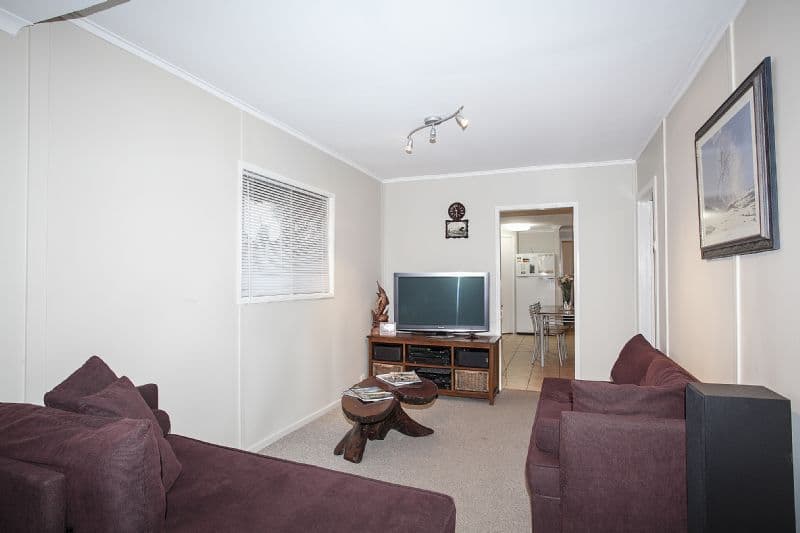 44 Campbell Street, Scarborough QLD 4020, Scarborough - Thumbnail 3