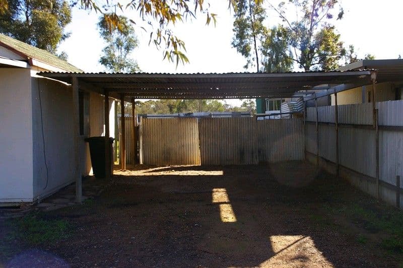8 McKay Road, GLOSSOP SA 5344, Glossop - Thumbnail 2