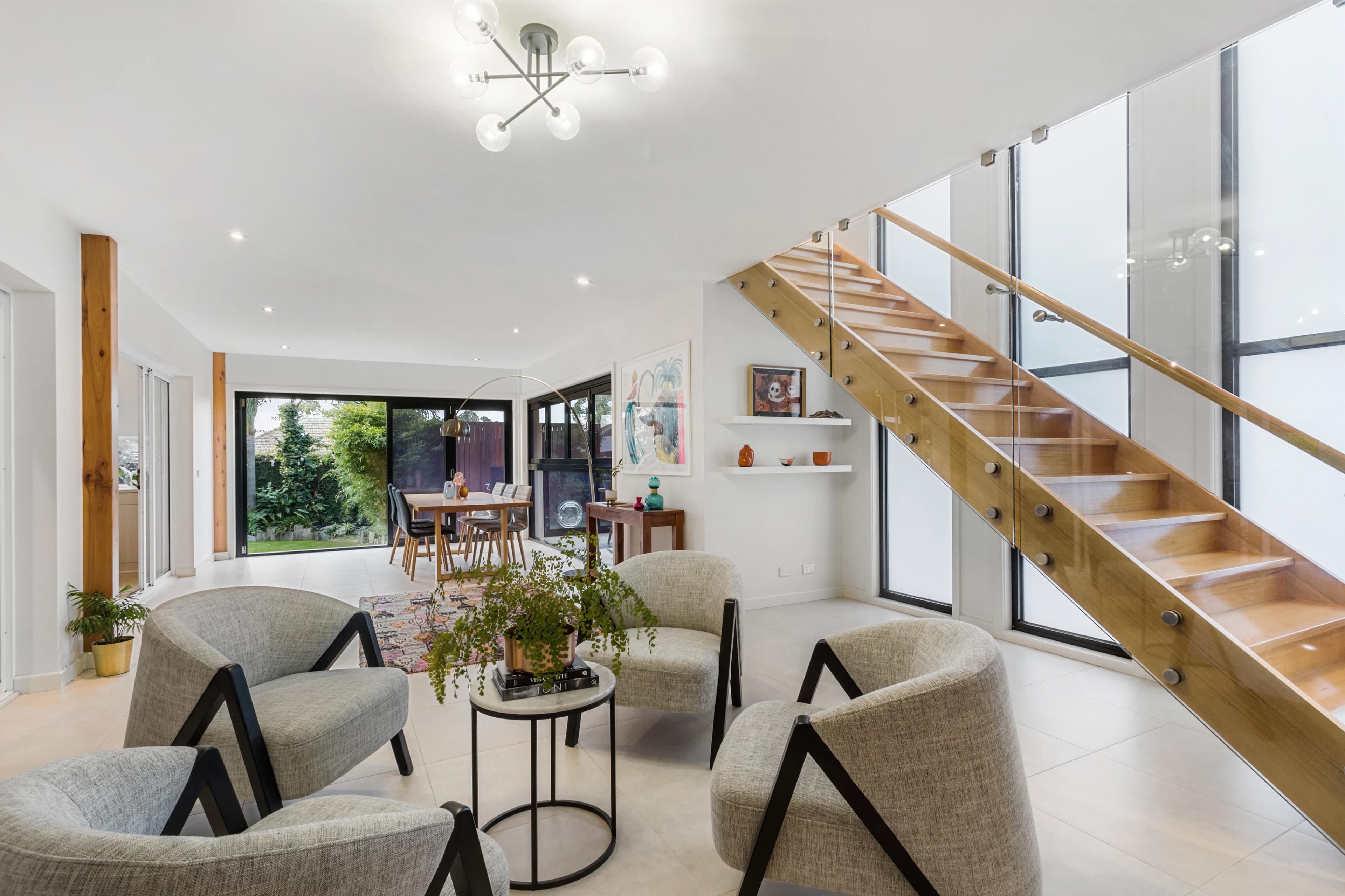 25 Edmonds Avenue, Ashwood VIC 3147, Ashwood - Thumbnail 2