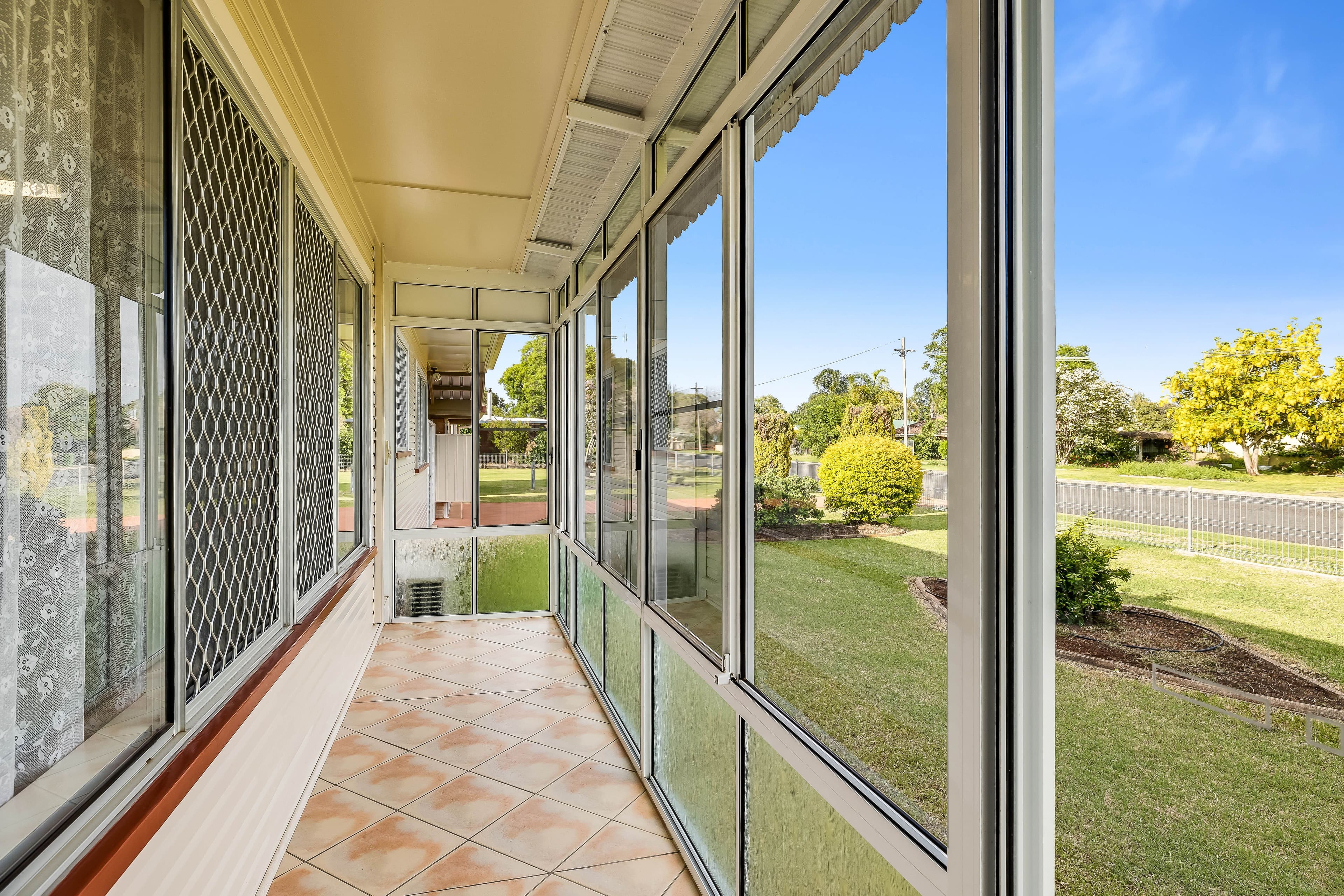15 Holmes Street, Pittsworth QLD 4356, Pittsworth - Thumbnail 7