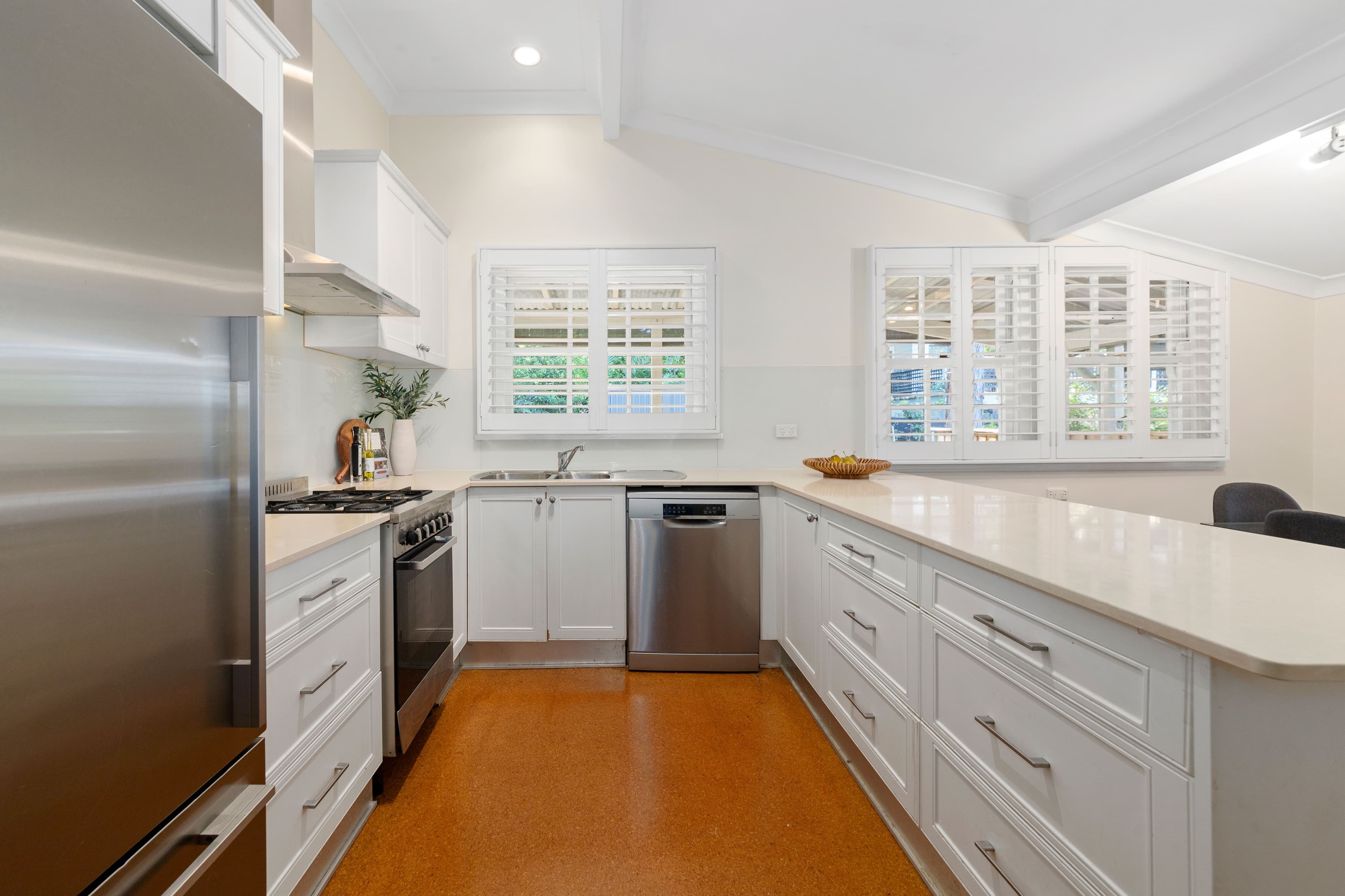 61 Mount Pleasant Avenue, Normanhurst NSW 2076, Normanhurst - Thumbnail 3
