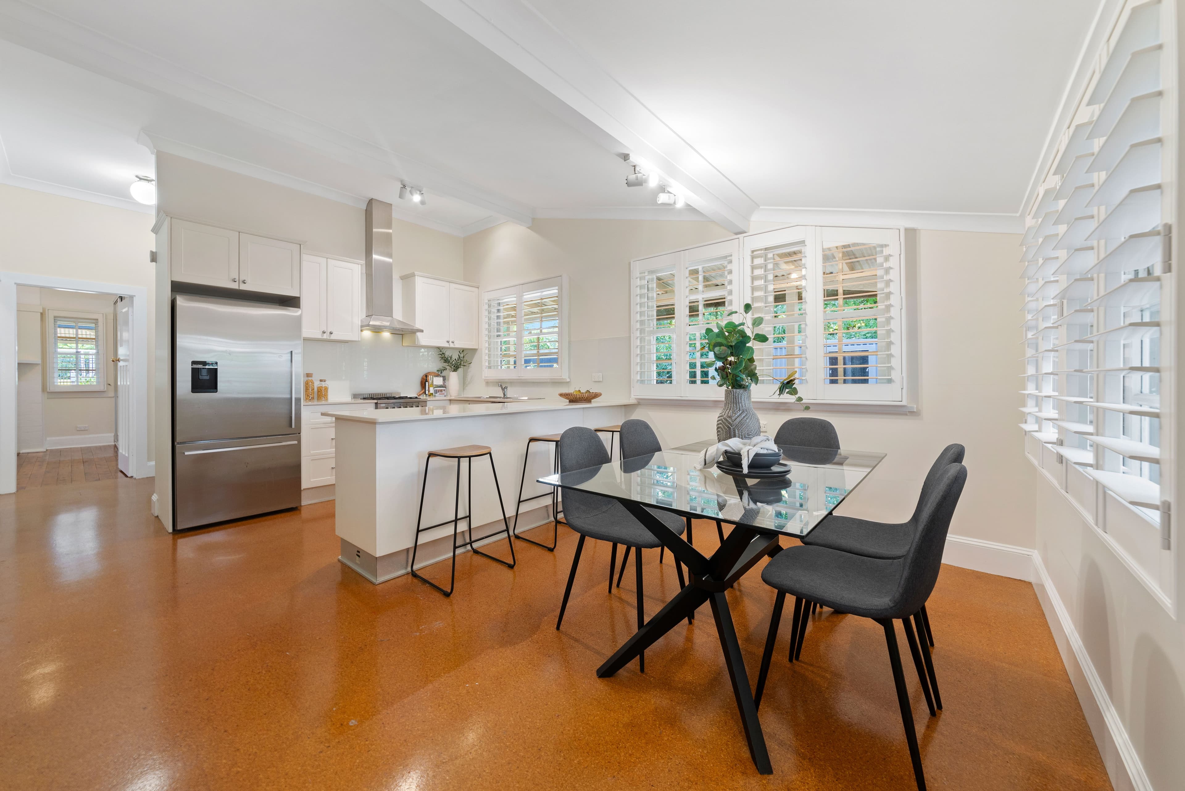 61 Mount Pleasant Avenue, Normanhurst NSW 2076, Normanhurst - Thumbnail 4