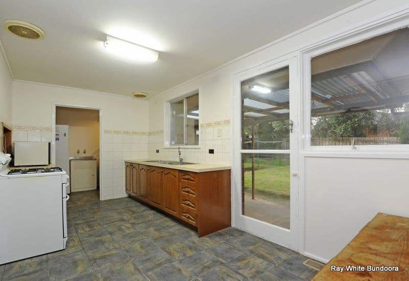 10 Edro Court, BUNDOORA VIC 3083, Bundoora - Thumbnail 3